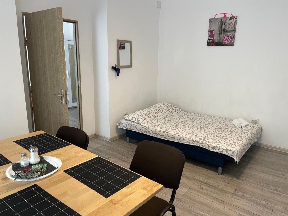 Studio Piata Amzei Nr.1 Apartman Bukarest Kültér fotó