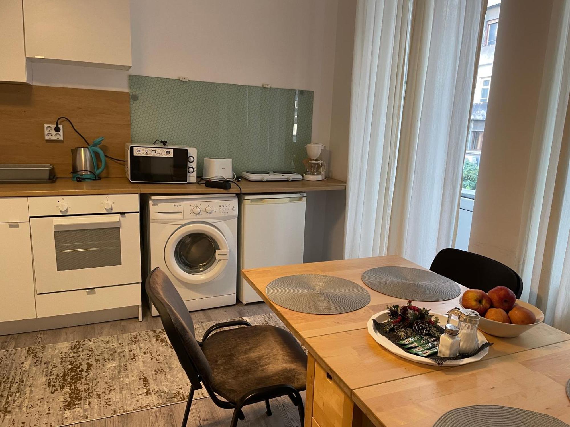 Studio Piata Amzei Nr.1 Apartman Bukarest Kültér fotó