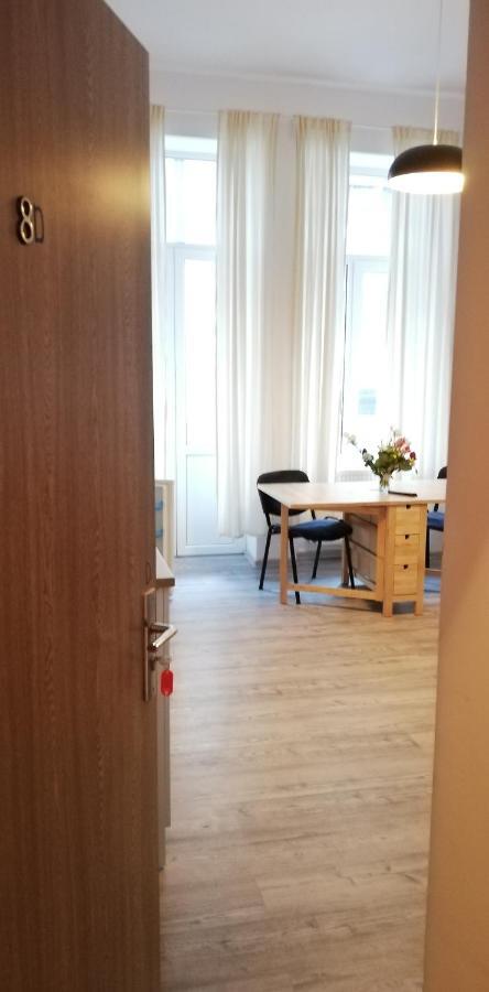 Studio Piata Amzei Nr.1 Apartman Bukarest Kültér fotó